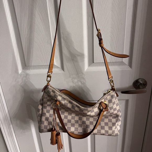 EXCLUSIVE & DISCONTINUED LOUIS VUITTON LYMINGTON DAMIER AZUR BAG - Picture 2 of 13